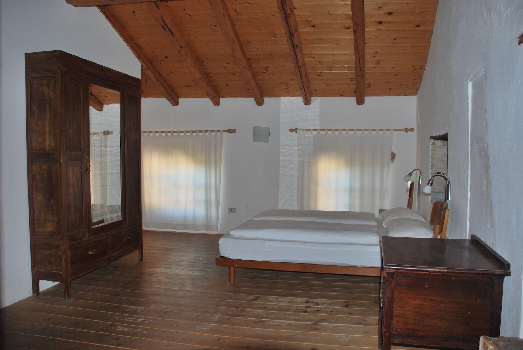 La Tinassara Bed & Breakfast Lazise Exterior photo