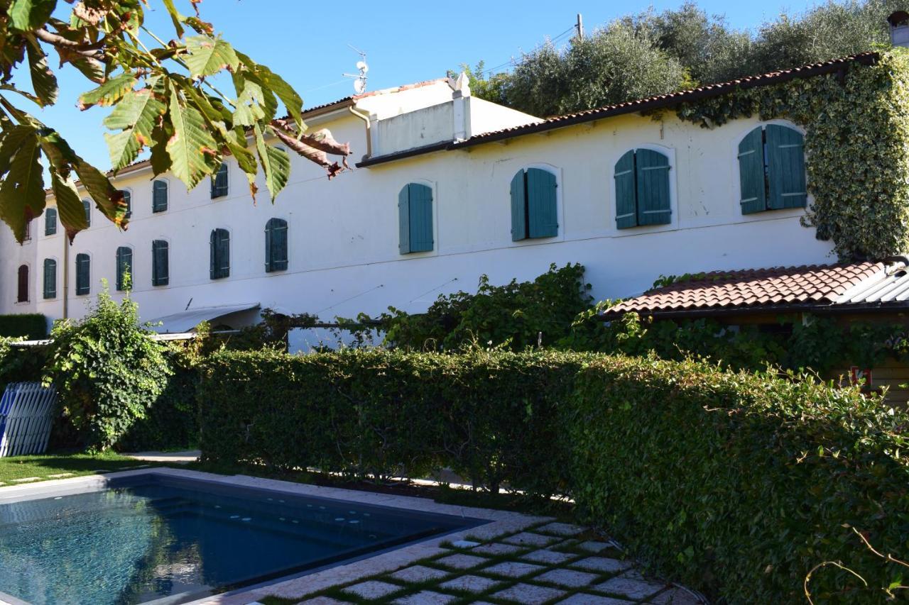 La Tinassara Bed & Breakfast Lazise Exterior photo
