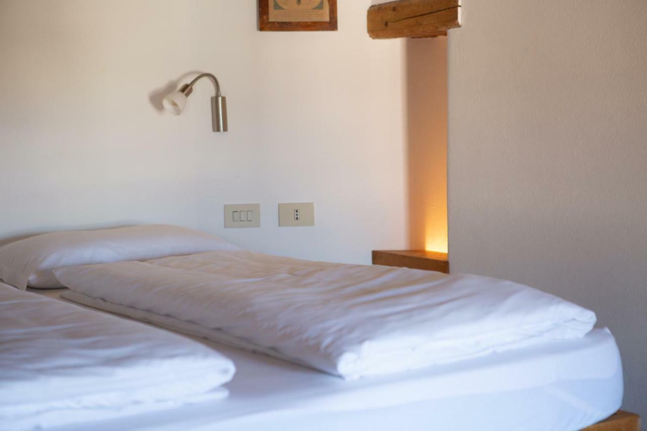 La Tinassara Bed & Breakfast Lazise Room photo